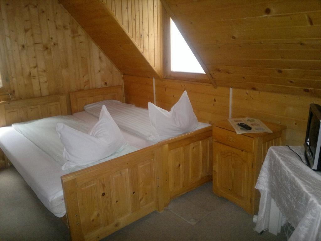 Cabana Dara Cumpăna Cameră foto